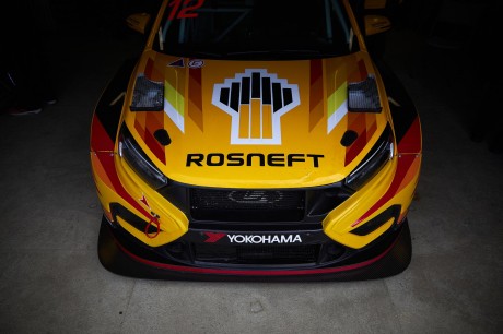Пилоты LADA Sport ROSNEFT завоевали три победных кубка на «Смоленском кольце»